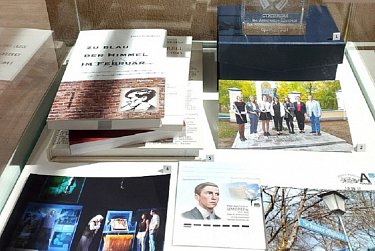 В Оренбурге открылась выставка, посвященная «Белой розе»
